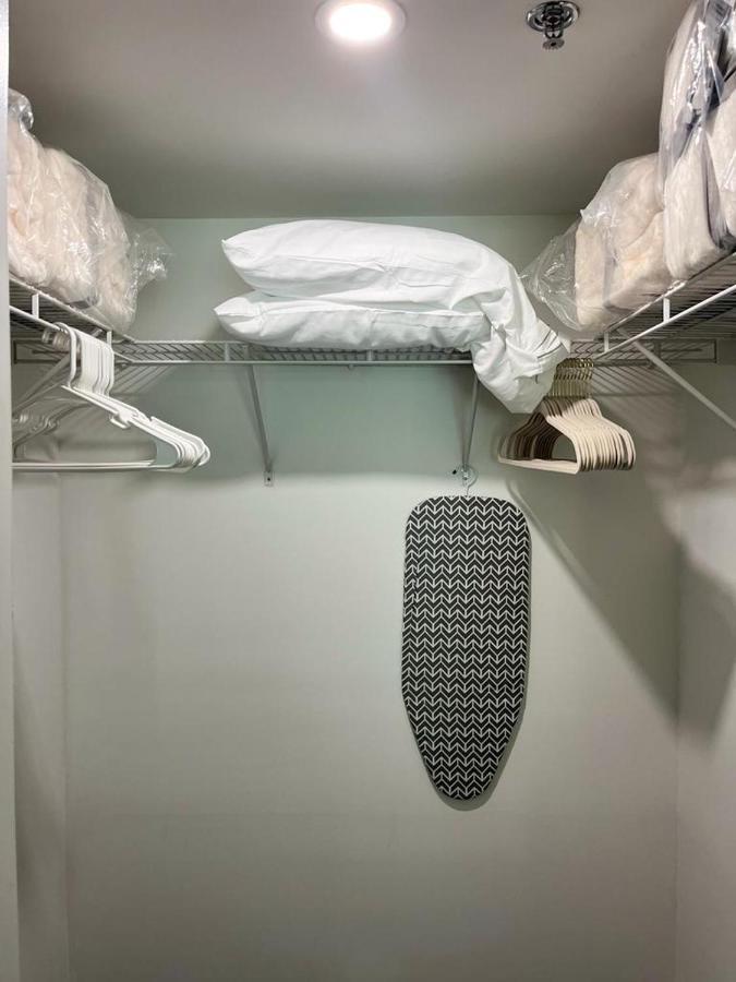 Studios In Brickell With Pool, Gym, Free Parking And Game Room ميامي المظهر الخارجي الصورة