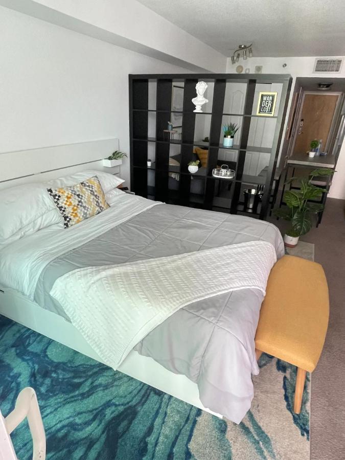 Studios In Brickell With Pool, Gym, Free Parking And Game Room ميامي المظهر الخارجي الصورة