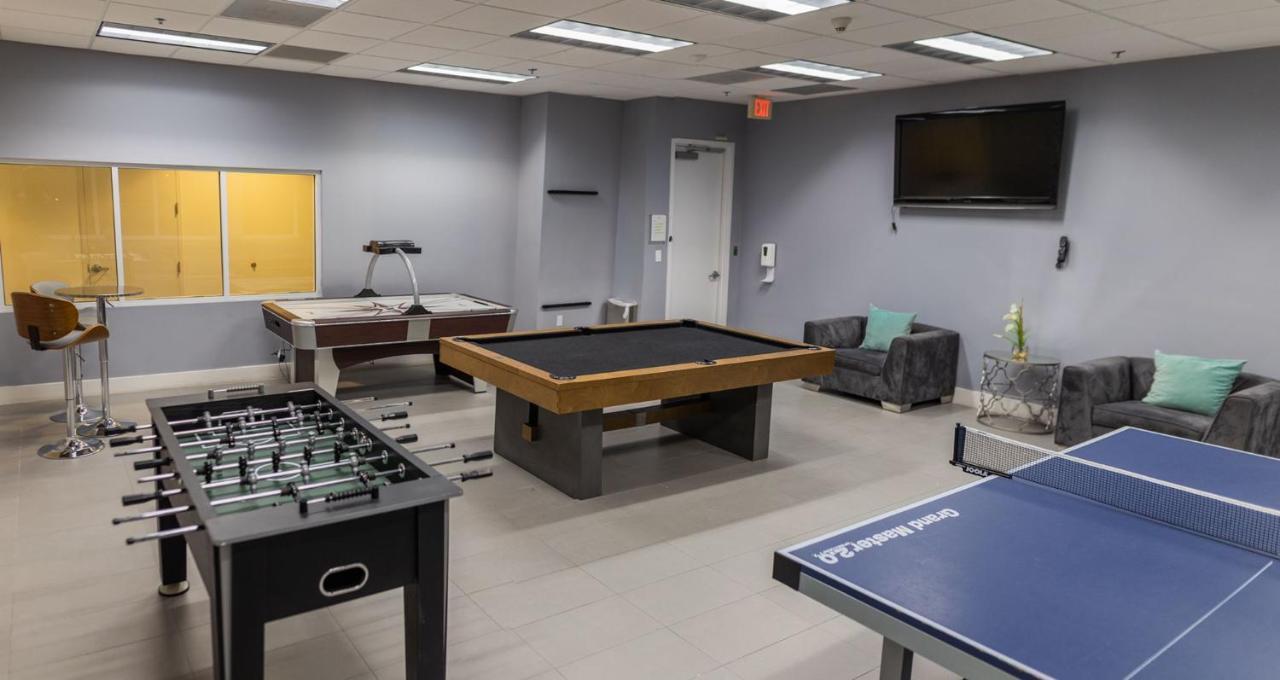Studios In Brickell With Pool, Gym, Free Parking And Game Room ميامي المظهر الخارجي الصورة