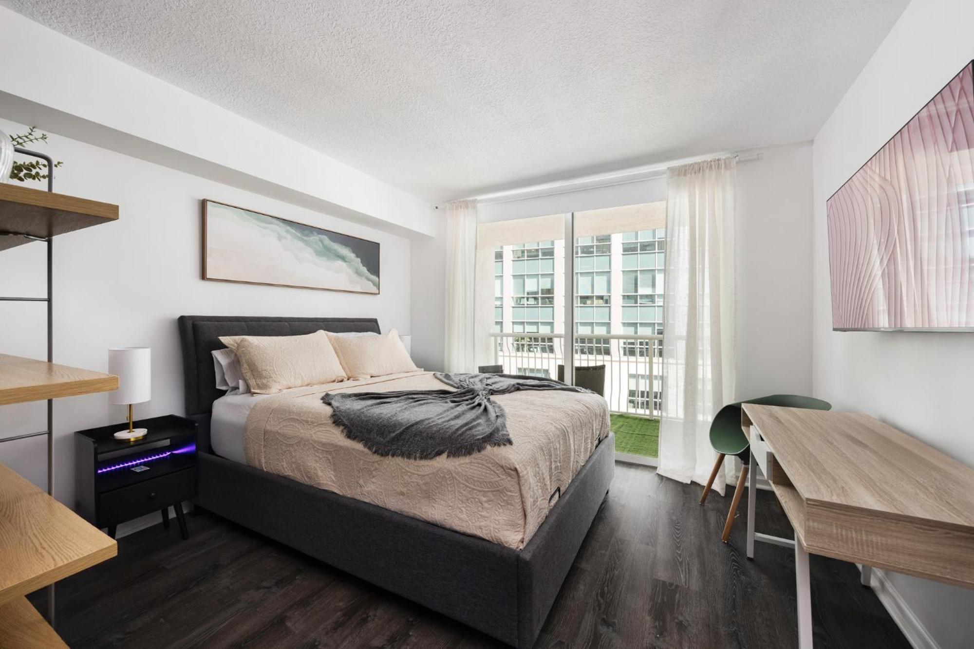 Studios In Brickell With Pool, Gym, Free Parking And Game Room ميامي المظهر الخارجي الصورة