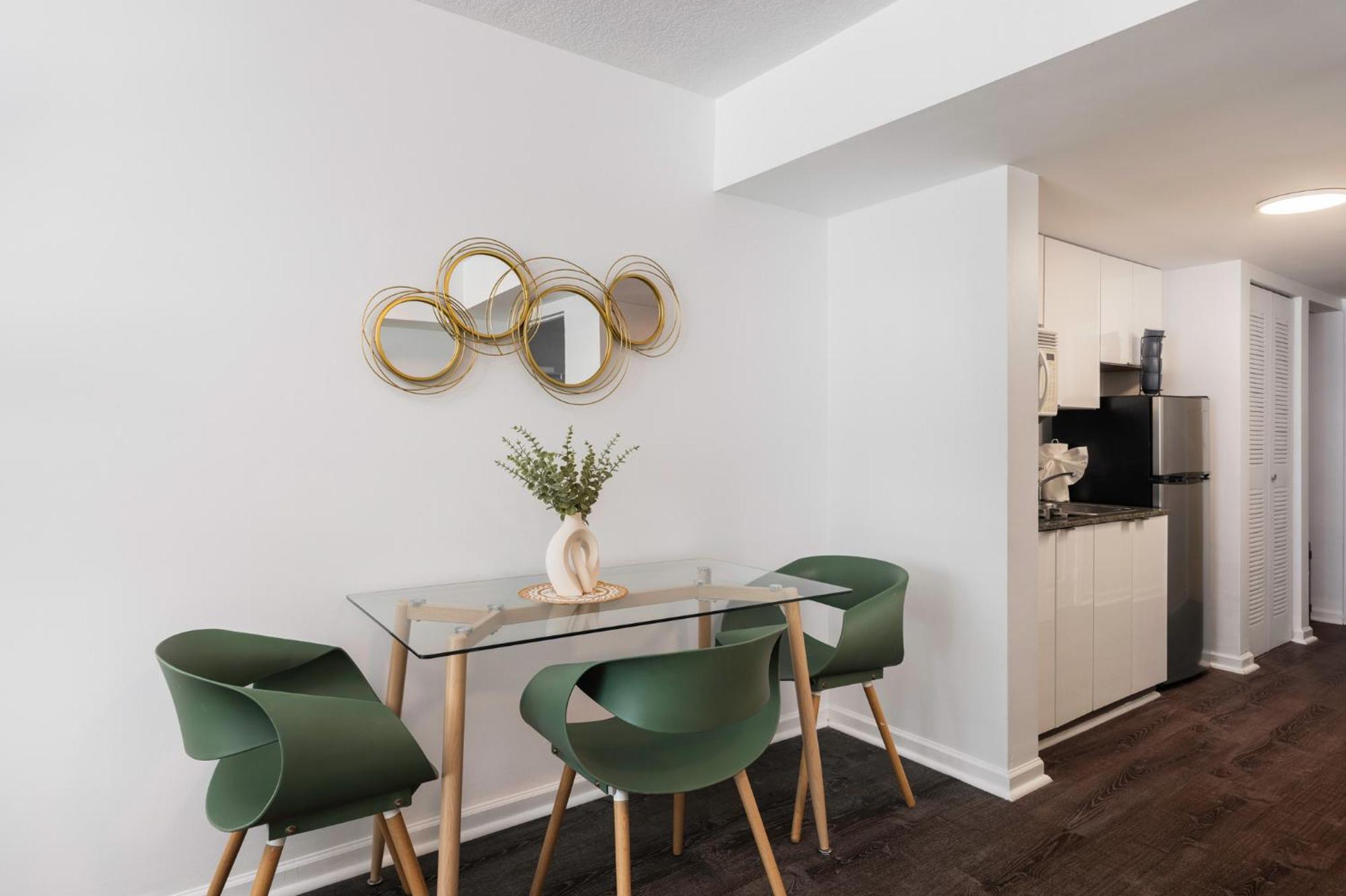 Studios In Brickell With Pool, Gym, Free Parking And Game Room ميامي المظهر الخارجي الصورة